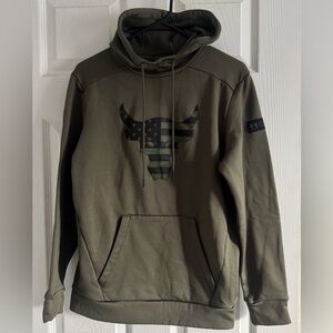 Under Armour Project Rock Freedom Bull Hoodie Green Mens Size Small Long Sleeve